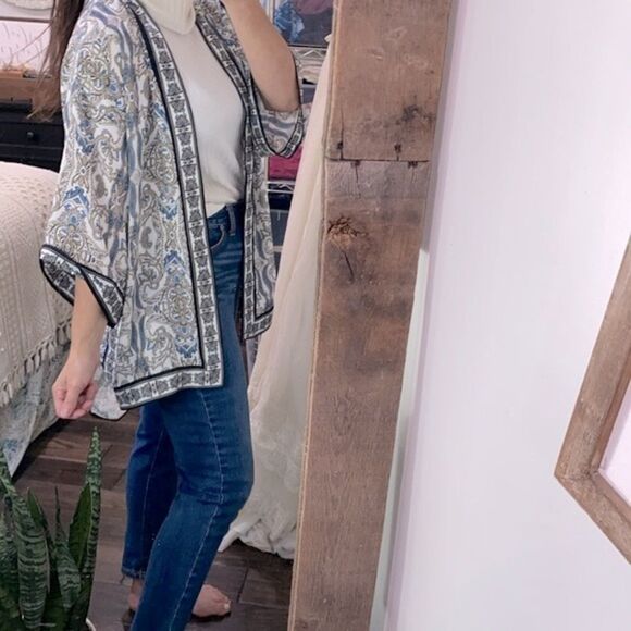 Max studio blue paisley open cardigan size medium - Picture 2 of 9